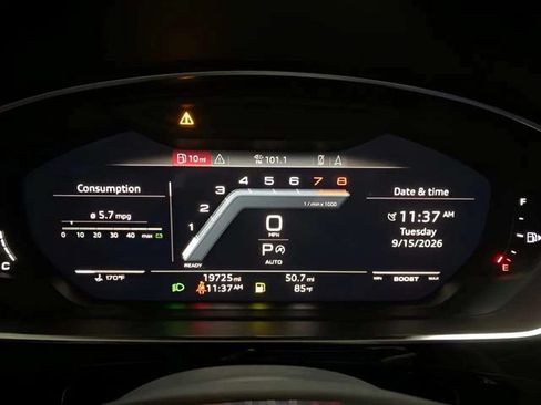 Used 2022 Audi S8 w/ S8 Comfort Plus Package AWD/4WD image 19