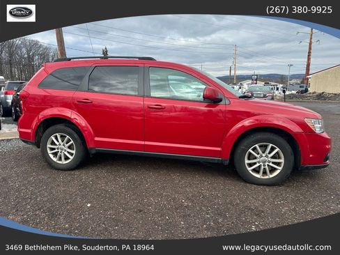 Used 2014 Dodge Journey SXT w/ Flexible Seating Group image 6