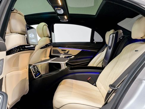 Used 2018 Mercedes-Benz S 63 AMG S 4MATIC Sedan image 36