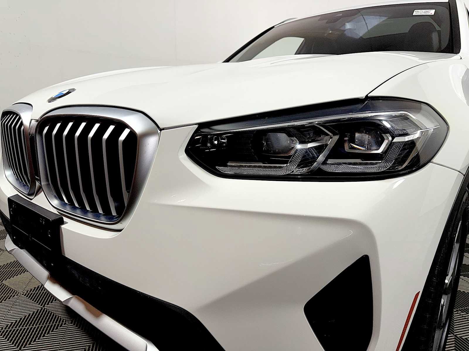 Used 2024 BMW X3 xDrive30i w/ Convenience Package AWD/4WD image 26