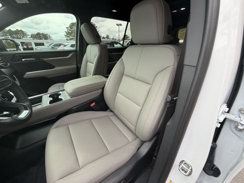 New 2026 GMC Acadia Elevation w/ Black Edition image 16