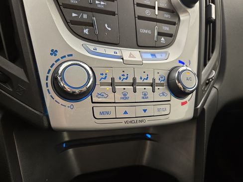 Used 2012 Chevrolet Equinox LT w/ All-Star Package FWD image 24