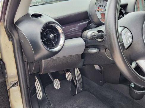 Used 2010 MINI Cooper S FWD image 13
