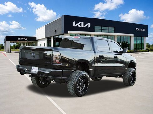 Used 2023 RAM 1500 Big Horn AWD/4WD image 5