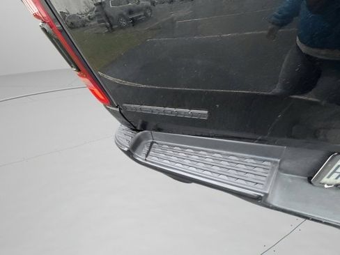 Used 2020 RAM 1500 Big Horn image 6