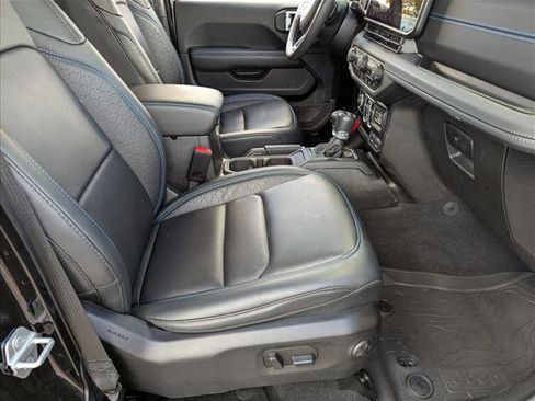 Used 2024 Jeep Wrangler High Altitude image 20