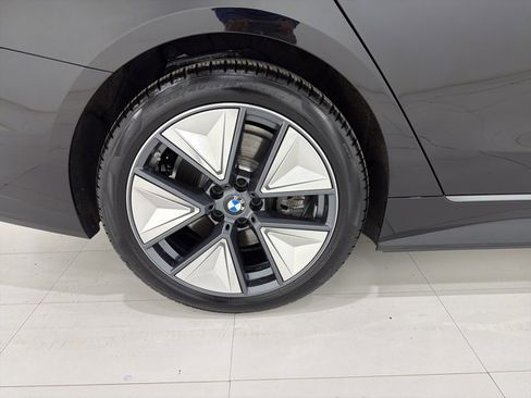 Used 2025 BMW i4 xDrive40i w/ Parking Assistance Package image 44