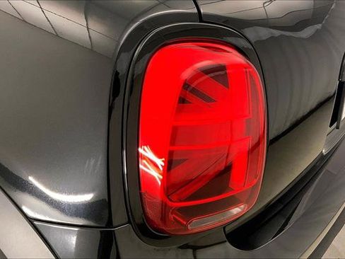 Certified 2024 MINI Cooper S w/ Signature Upholstery Package image 27