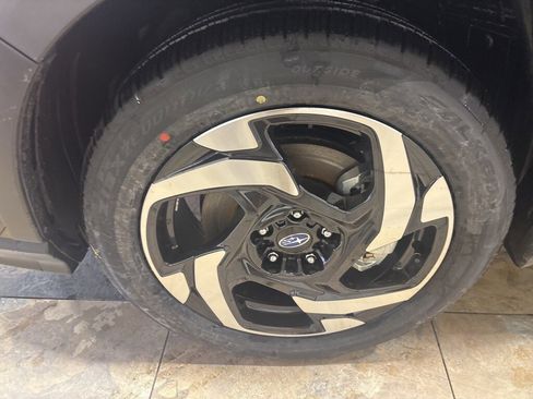 New 2026 Subaru Crosstrek 2.5i Limited image 3