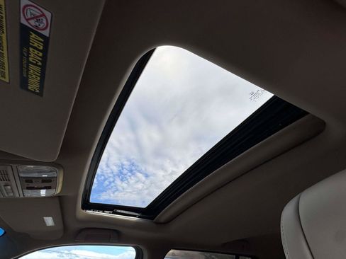 Used 2011 Honda Pilot EX-L image 16