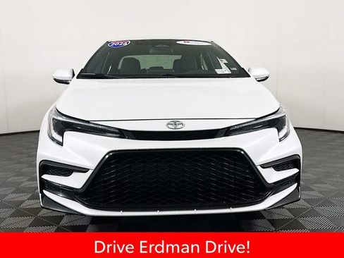 Certified 2026 Toyota Corolla SE FWD image 2