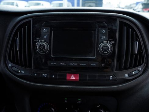 Used 2020 RAM ProMaster City Tradesman image 21