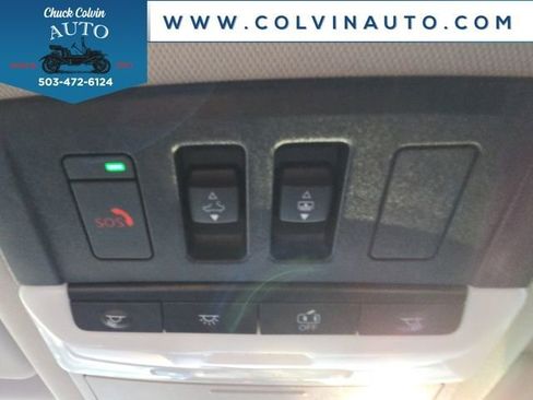 Used 2022 Nissan Rogue SL image 32