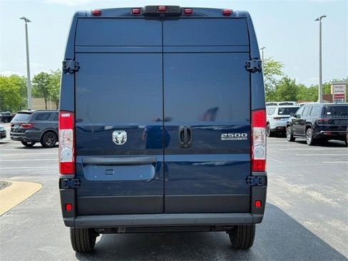 New 2025 RAM ProMaster 2500 w/ Premium Convenience Group image 4