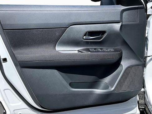 New 2026 Nissan Kicks S FWD image 10