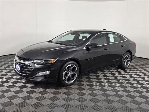 Used 2024 Chevrolet Malibu LT FWD image 9