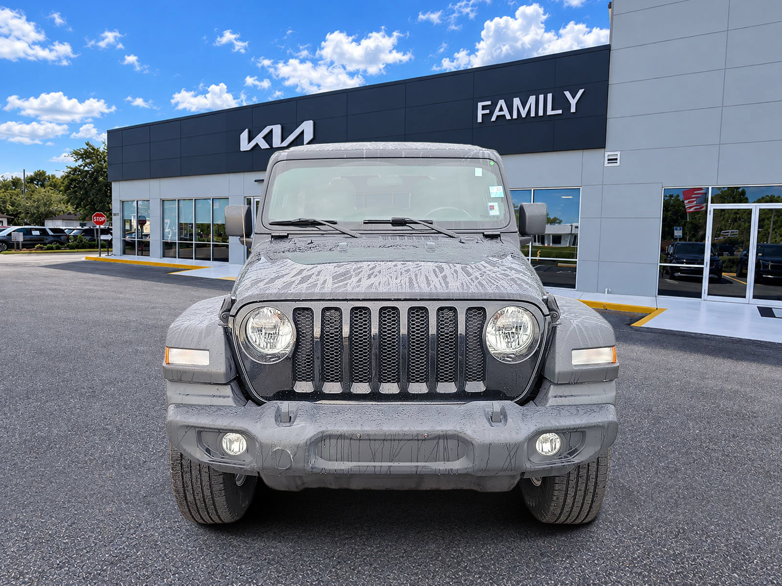 Used 2021 Jeep Wrangler Unlimited Sport AWD/4WD image 2