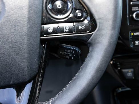 Used 2021 Toyota Prius AWD image 32