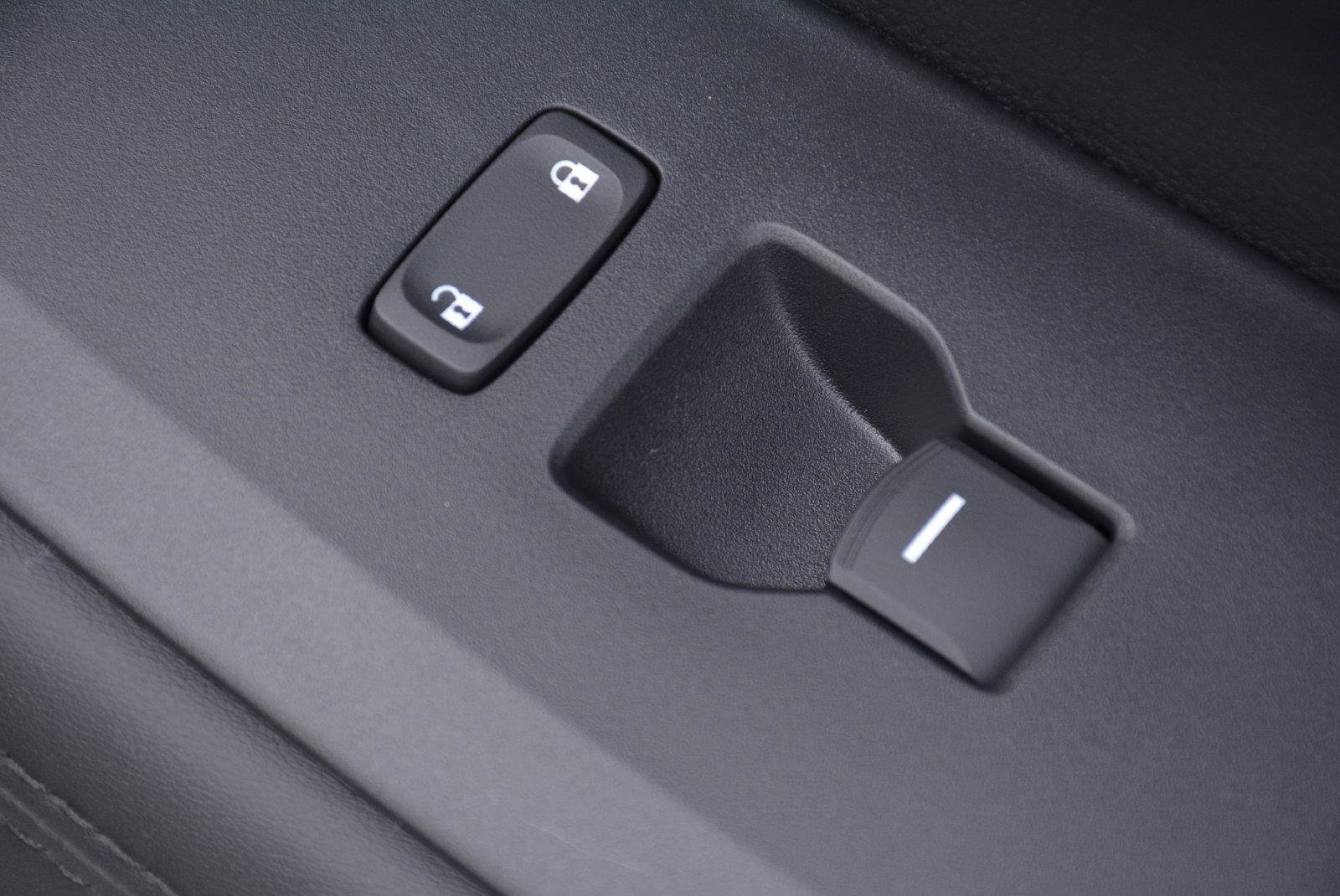 Used 2027 Honda HR-V LX image 22
