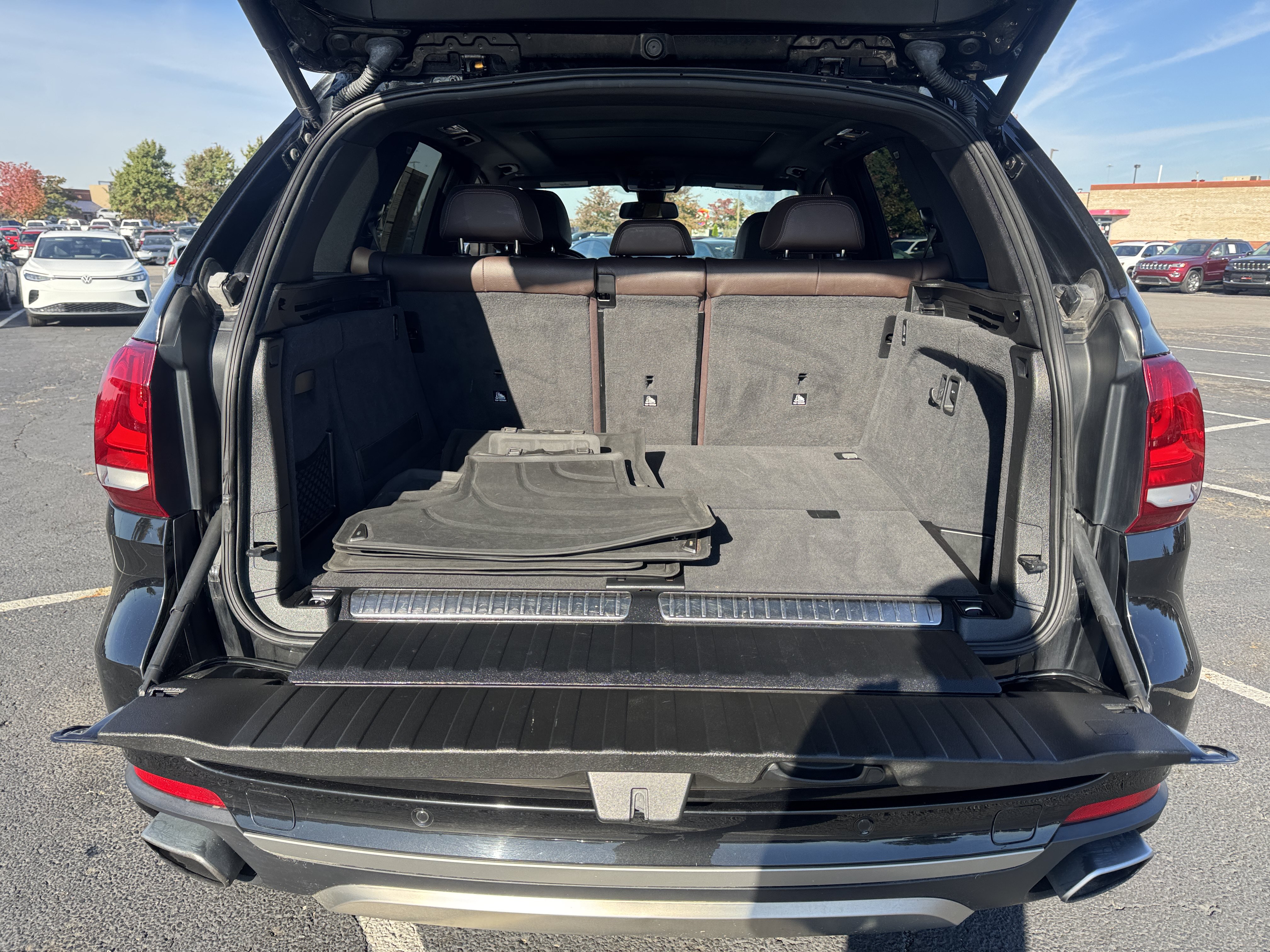 Used 2018 BMW X5 xDrive40e AWD/4WD image 11