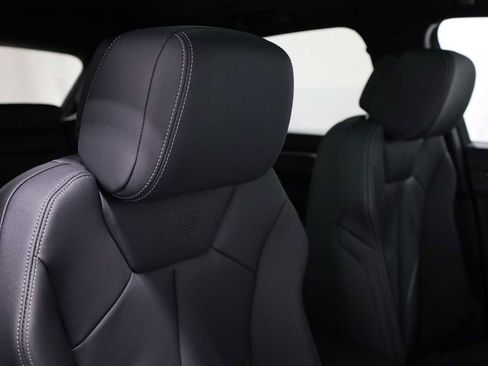 Certified 2025 Audi Q3 2.0T Premium w/ Black Optic Sport Package image 20