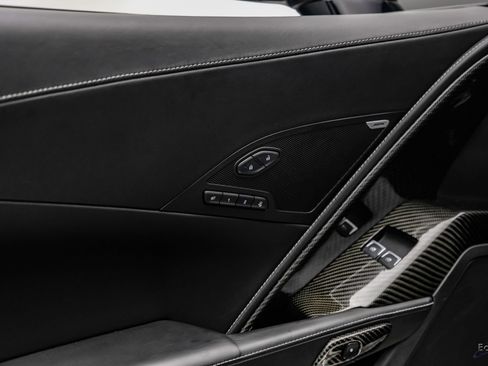 Used 2015 Chevrolet Corvette Z06 w/ 3LZ Preferred Equipment Group image 90