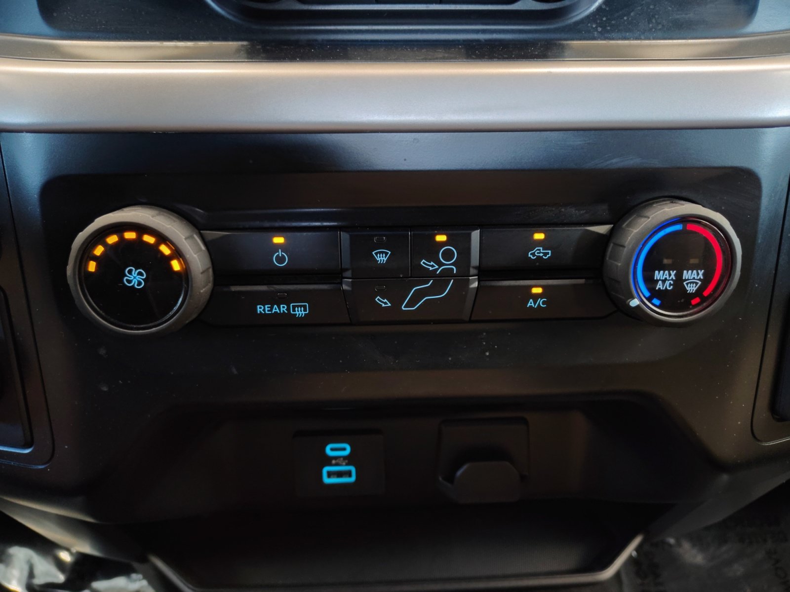 Used 2023 Ford F150 XLT RWD image 19