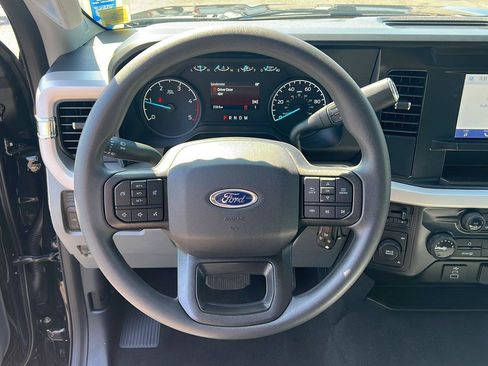 Certified 2025 Ford F450 XLT w/ 360-Degree Camera Package AWD/4WD image 9