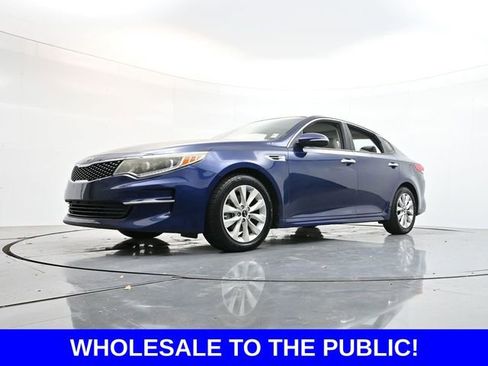 Used 2016 Kia Optima EX w/ Premium Package image 28
