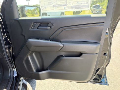 New 2026 Chevrolet Colorado Trail Boss AWD/4WD image 14