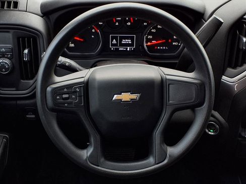 Used 2023 Chevrolet Silverado 1500 Custom image 20