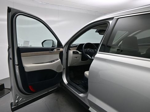 Used 2022 Hyundai Palisade SEL w/ Premium Package image 9
