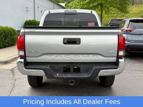 Used 2023 Toyota Tacoma SR5 AWD/4WD image 5