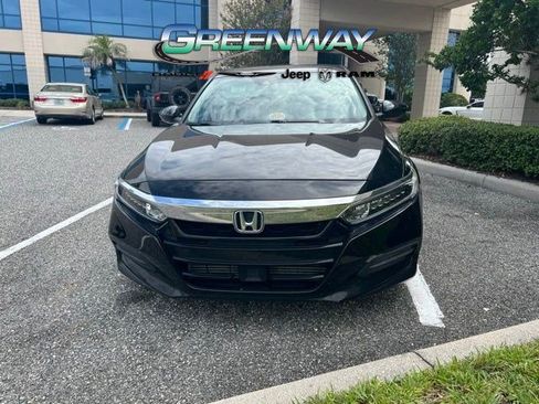 Used 2018 Honda Accord LX image 2