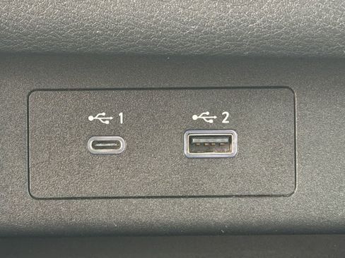 Used 2021 Nissan Rogue SV FWD image 25