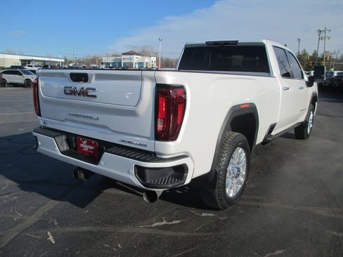 Used 2023 GMC Sierra 3500 Denali w/ Denali Ultimate Package image 5