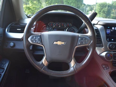 Used 2015 Chevrolet Tahoe LTZ RWD image 30