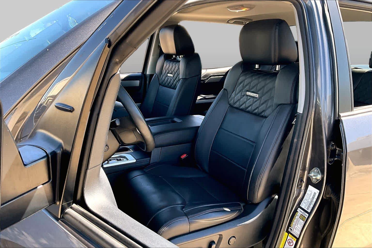 Used 2019 Toyota Tundra Platinum AWD/4WD image 8