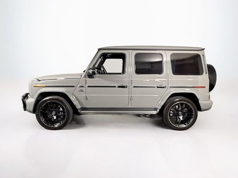 Used 2025 Mercedes-Benz G 63 AMG 4MATIC image 2
