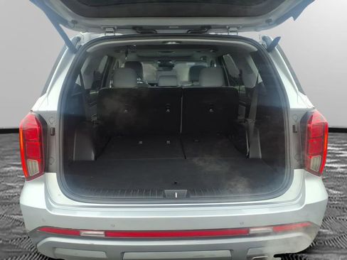 Used 2024 Hyundai Palisade SEL image 14