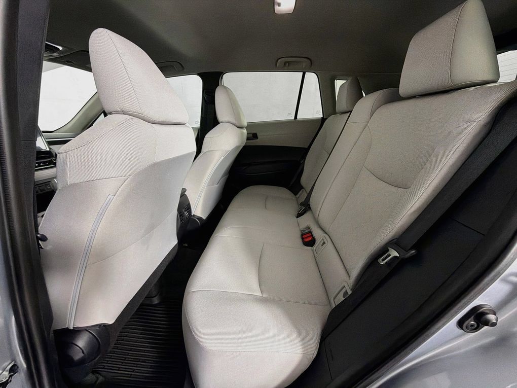 Used 2023 Toyota Corolla Cross L FWD image 36