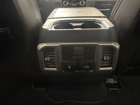 Used 2022 Ford F250 Platinum w/ FX4 Off-Road Package AWD/4WD image 22