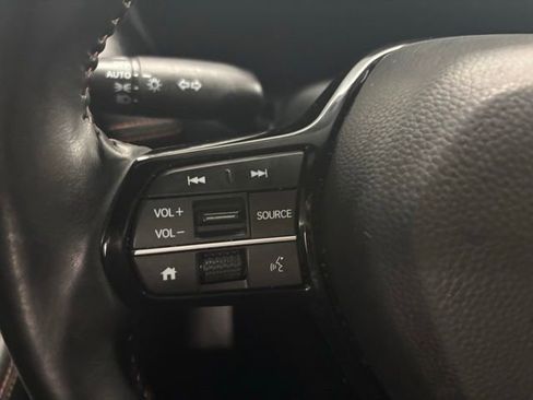 Used 2025 Honda HR-V Sport image 18
