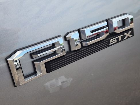 Used 2020 Ford F150 XL w/ Equipment Group 101A Mid image 13