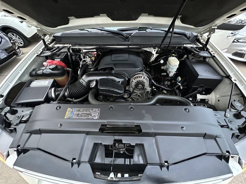 Used 2008 Chevrolet Avalanche LTZ w/ LTZ Preferred Equipment Group AWD/4WD image 30
