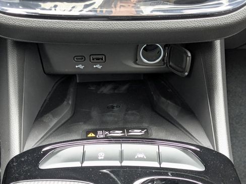 New 2026 Buick Envista Avenir image 24