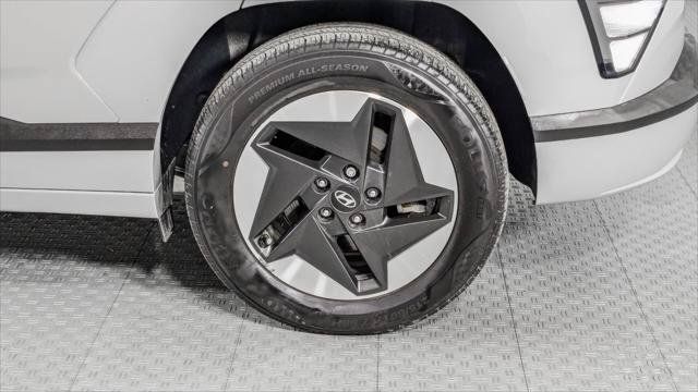 Used 2024 Hyundai Kona SEL FWD image 34