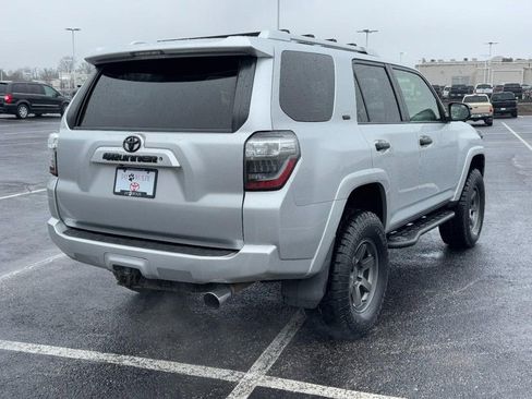 Used 2014 Toyota 4Runner SR5 image 3