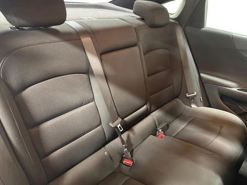 Used 2021 Chevrolet Malibu LT FWD image 10