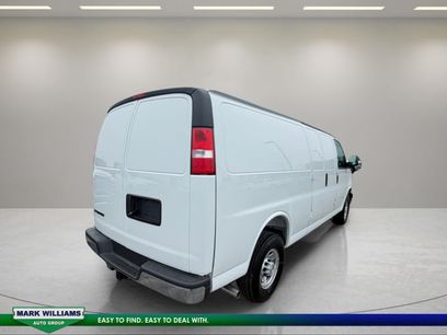 New 2026 Chevrolet Express 2500 Extended w/ Driver Convenience Package